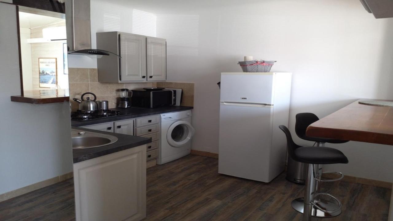 Ferienwohnung Le Cabanon Revisite Tres Beau T2 Labellise 3 Etoiles De 40M2 Face Au Port De Carry Le Rouet Exterior foto